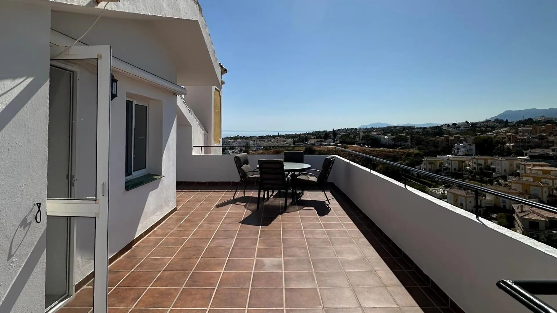 Luminoso Atico Duplex Con Vistas Al Mar Apartment Malaga