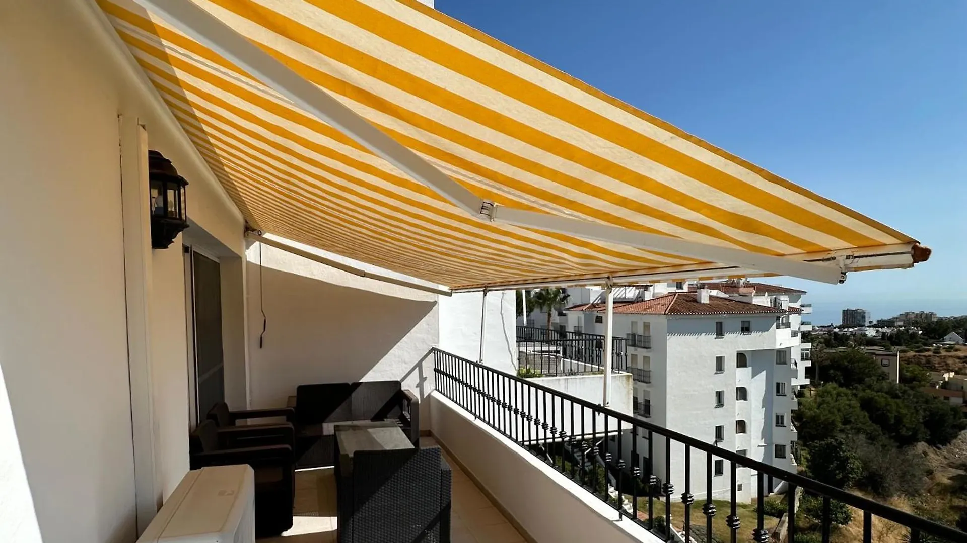 Luminoso Atico Duplex Con Vistas Al Mar Apartment Malaga Spain