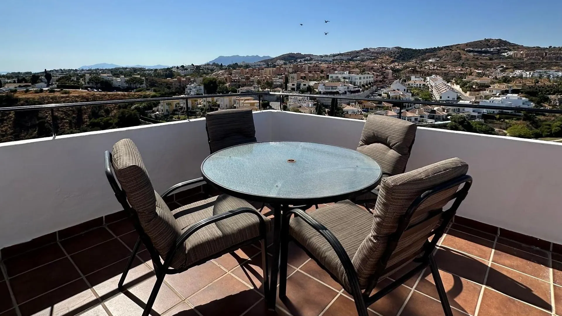 Luminoso Atico Duplex Con Vistas Al Mar Apartment Malaga