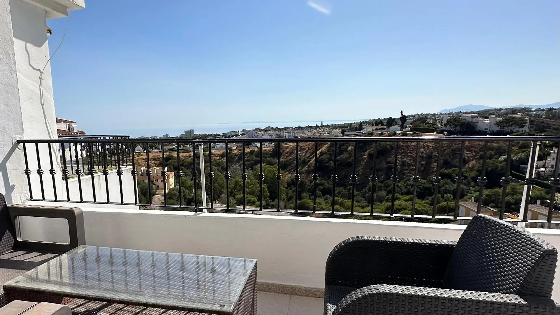Luminoso Atico Duplex Con Vistas Al Mar Apartment Malaga Spain